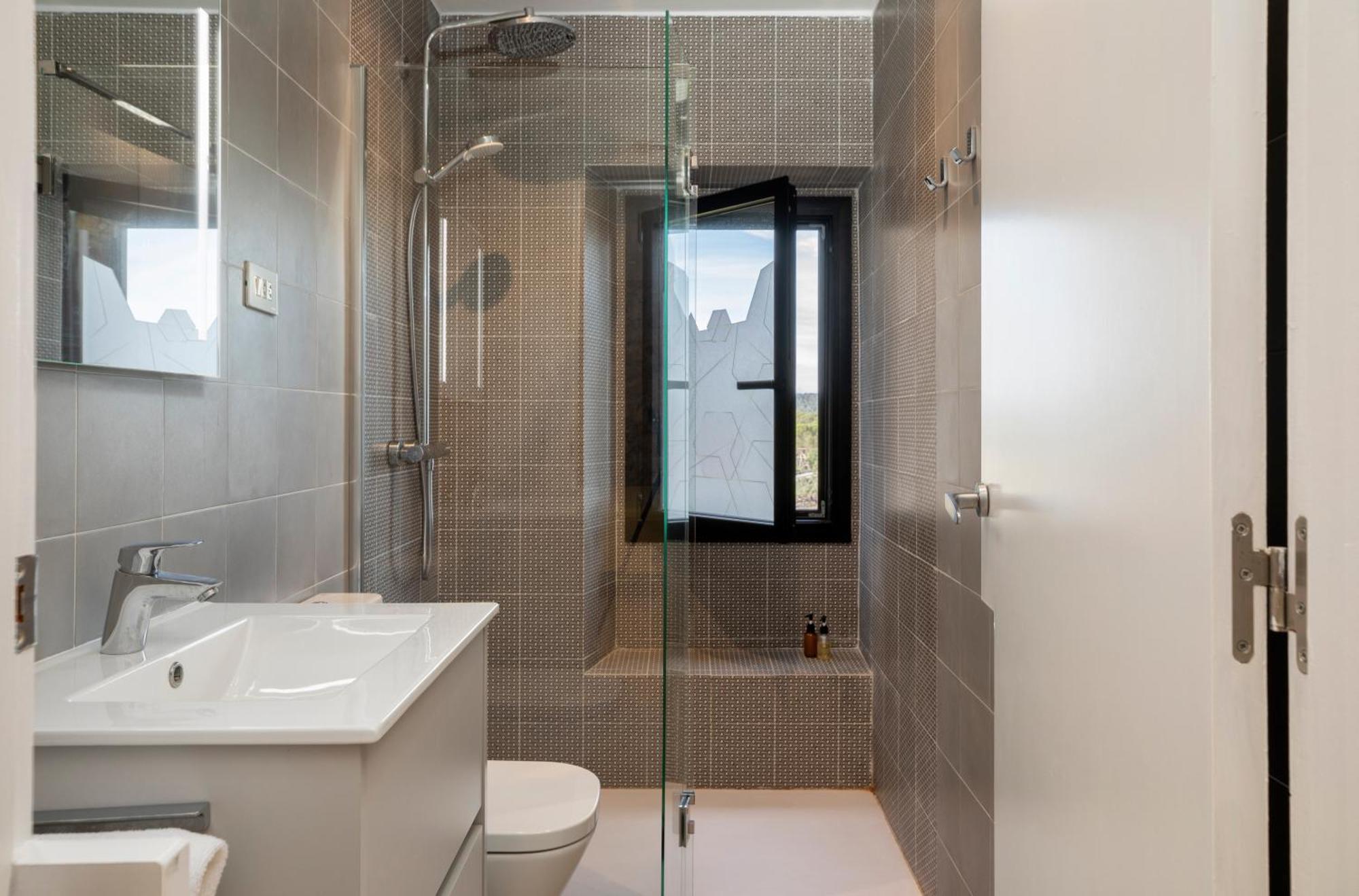 Bonaire Suites Sant Mori Phòng bức ảnh